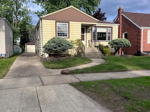 4405 Grove Ave, Berwyn, IL 60402