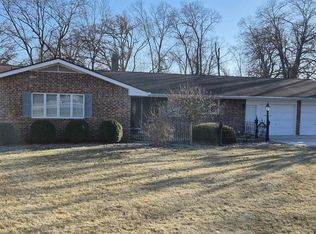 16 Birchwood Dr, Ottumwa, IA 52501