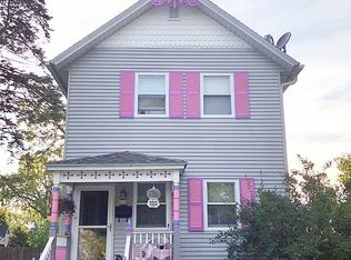 312 Franklin St, Oconomowoc, WI 53066