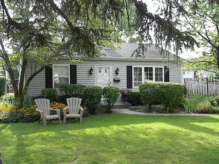 1st image of 1213 Arbor Ave