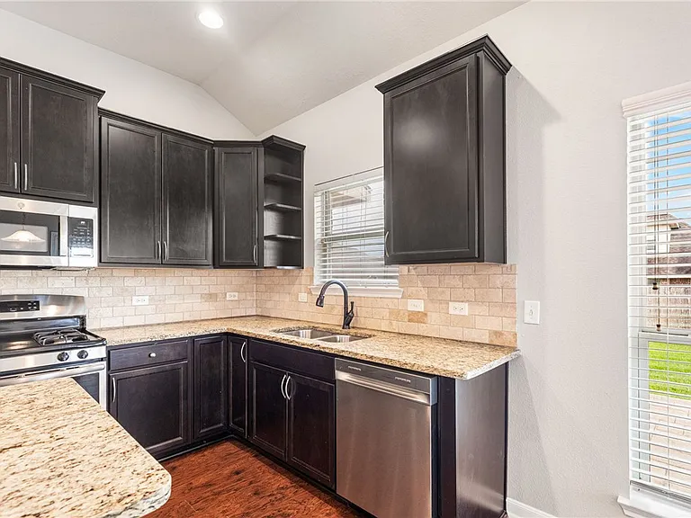4161 Shallow Creek Loop — Photo 12