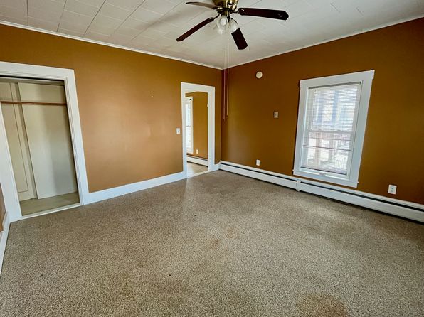 50 N Main St #3