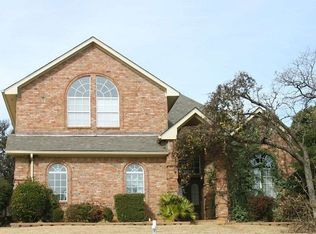 2702 Yorkshire Ct, Grapevine, TX 76051