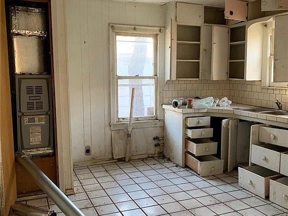 5th image of 311 N Cockrel Ave