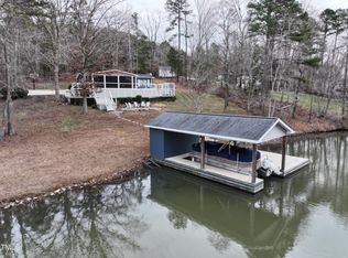 115 Alamance Dr, Semora, NC 27343