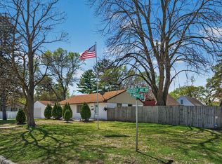 7001 Lombardy Ln, Crystal, MN 55428