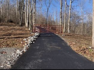 426 Rock House Hollow Rd Lot 2, Westmoreland, TN 37186
