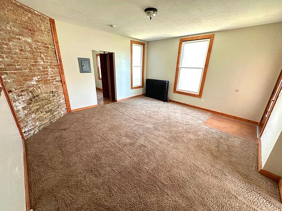 5th image of 705 W Washington St #1A