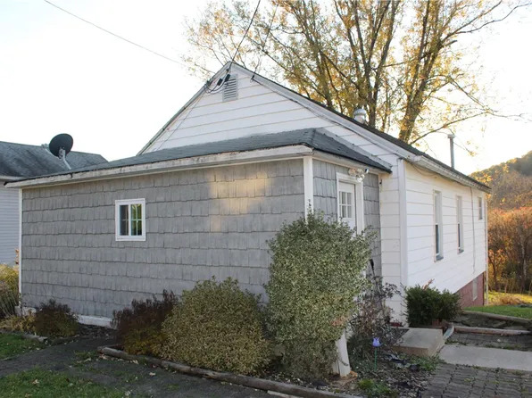 1382 High St, Bradford, PA 16701