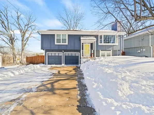 5141 Walmer St, Mission, KS 66202