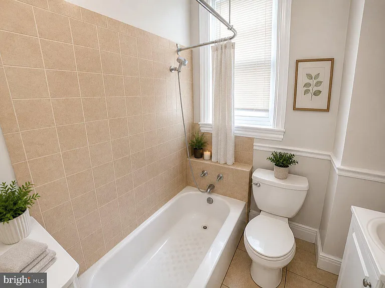 2309 W Firth St — Photo 12