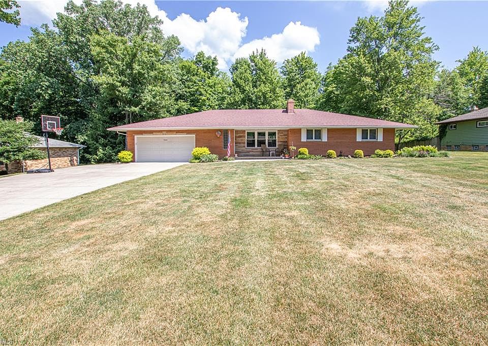 1st image of 7324 Julia Dr