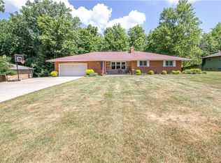 7324 Julia Dr, North Royalton, OH 44133
