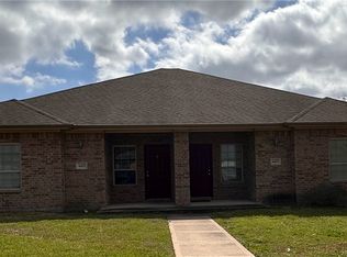 4421 Reveille Rd, College Station, TX 77845