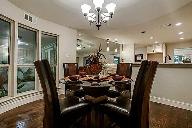 6951 Stefani Dr — Photo 18