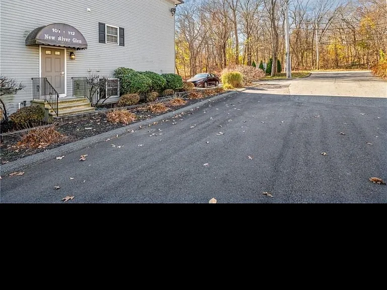 402 New River Rd #108 — Photo 17