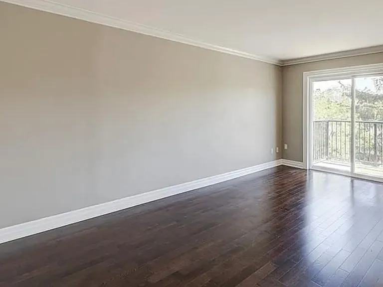 570 William St #505 — Photo 5