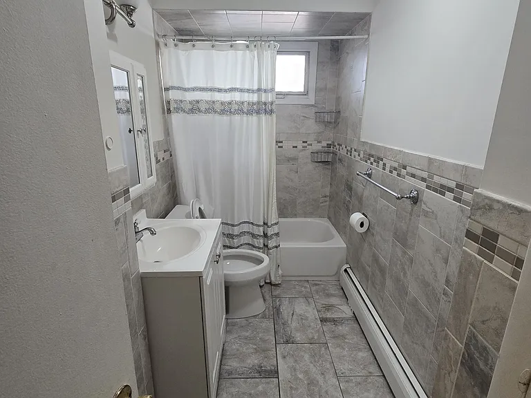 90 Harvey Ave #1 — Photo 27