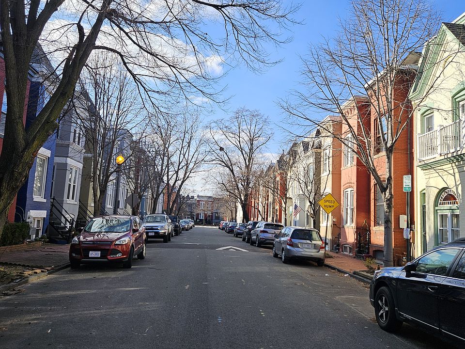 Linden Place - quiet tree-lined street