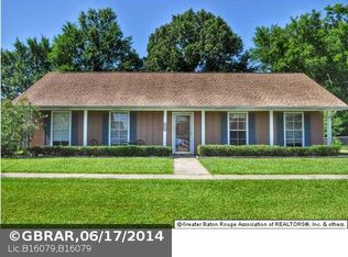 3336 Redbud St, Zachary, LA 70791