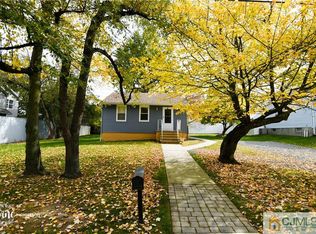 40 Biondi Ave, Cliffwood, NJ 07721