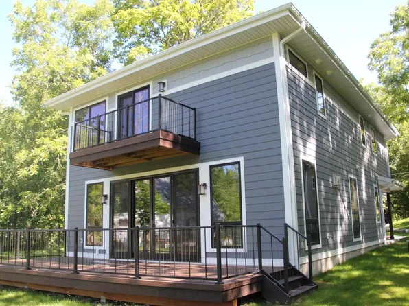34215 Venice Park ROAD, Delafield, WI 53018