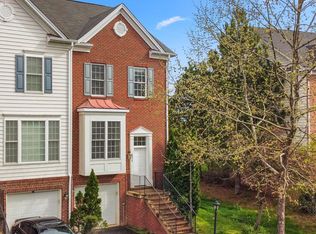2514 Oak Tree Ln, Woodbridge, VA 22191