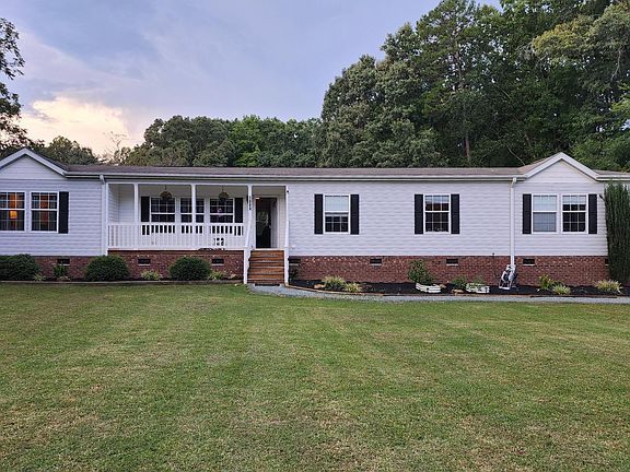 2nd image of 3888 Meriwether Ln