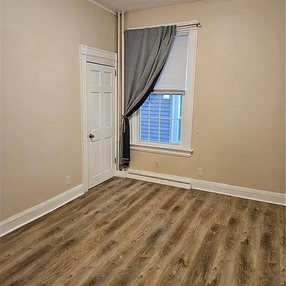 68 John St — Photo 9