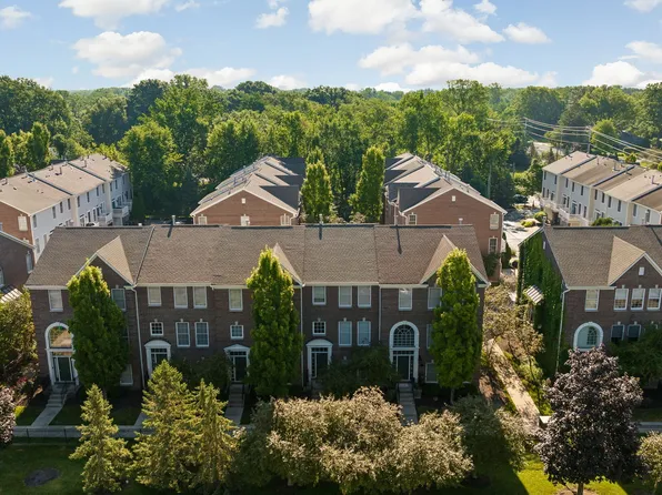 8629 N Meridian St, Indianapolis, IN 46260