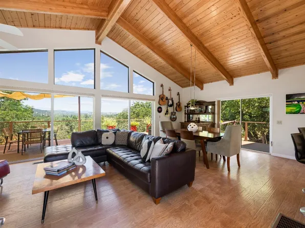 17315 Keaton Avenue, Sonoma, CA 95476