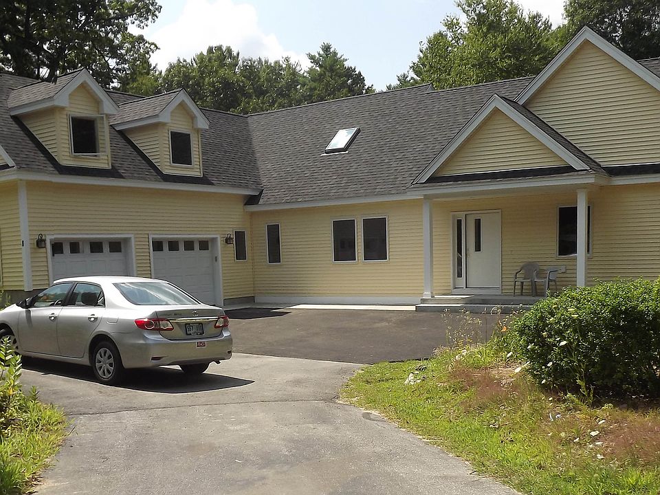 1st image of 8 Tanglewood Dr
