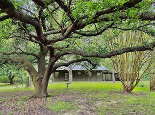 347 County Road 2033, Center, TX 75935