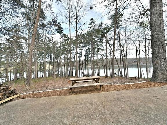 2nd image of 4478 Travis Dr
