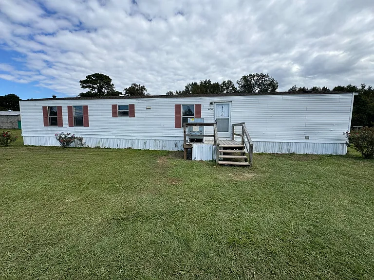 406 Little Dove Rd — Photo 1