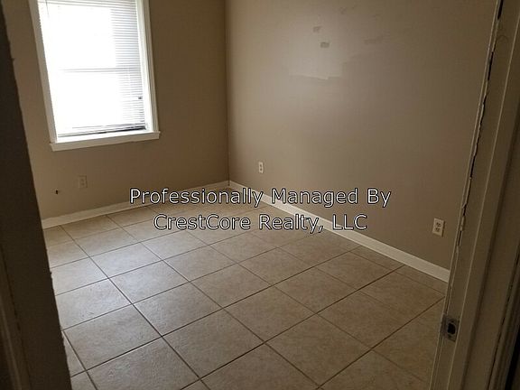 4th image of 239 Greenway St APT 31