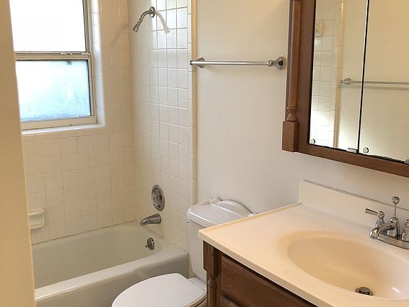 5th image of 2027 Tennyson St