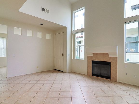 3rd image of 1385 Callejon Segovia Unit 27