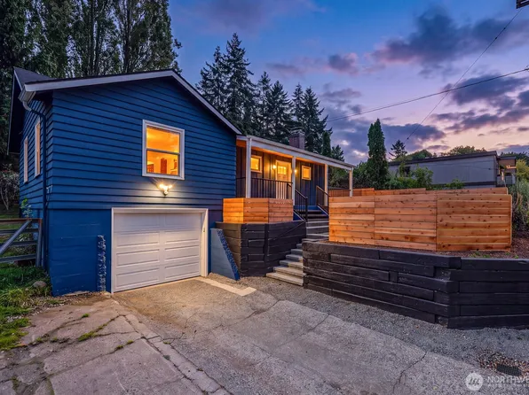 2303 NE 95th st Street, Seattle, WA 98115