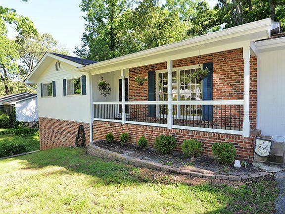 2nd image of 1336 Cloverdale Cir