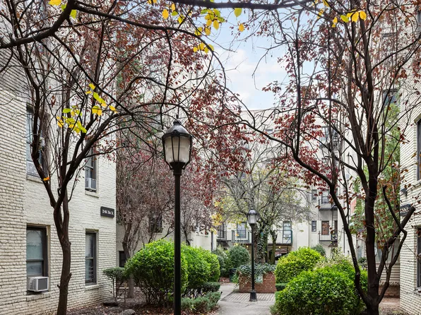 21-06 35th Street image 7 of 7