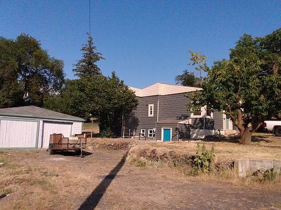 View of home & garage