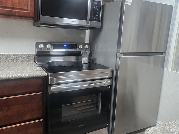 2nd image of 5080 Indian River Dr Unit 398