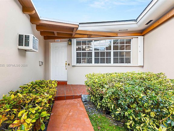 4th image of 4487 SW 15th Ter