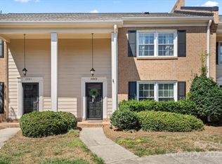6863 Dumbarton Dr, Charlotte, NC 28210