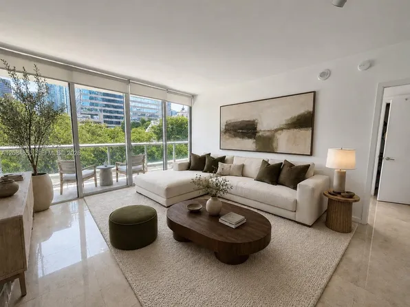 495 Brickell Ave APT 411, Miami, FL 33131