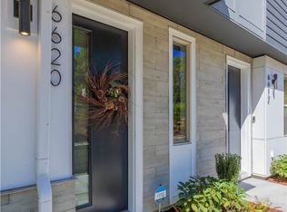 6620 135th Ct SE #C-4, Newcastle, WA 98059