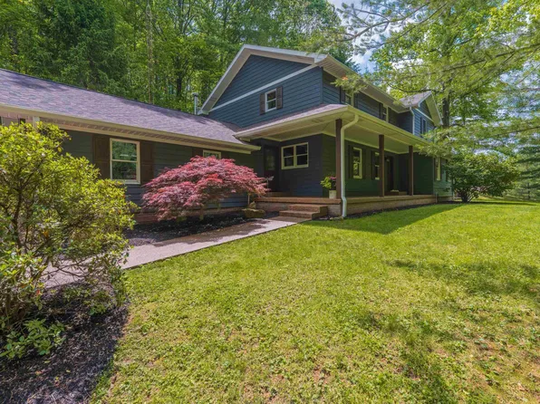 806 Texas Pike, Spencer, IN 47460