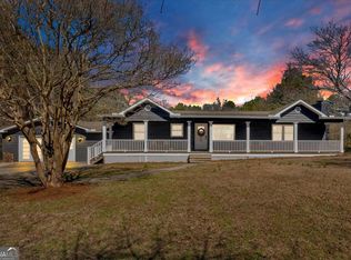 1407 Abrams Rd SE, Silver Creek, GA 30173