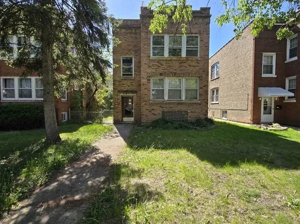 1320 Wisconsin Ave, Berwyn, IL 60402